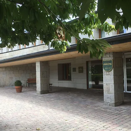 Hotel De 4*