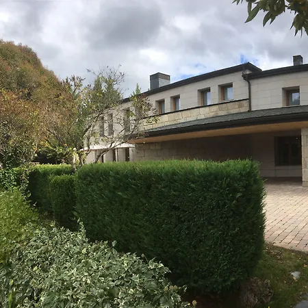 Hotel De 4*