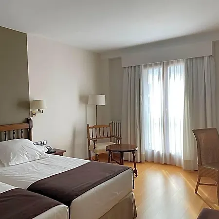 De 4*