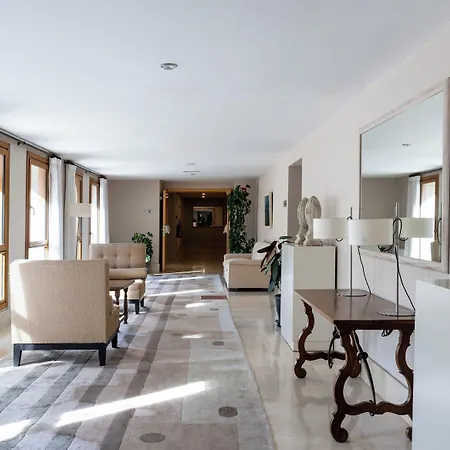 De Hotel 4*