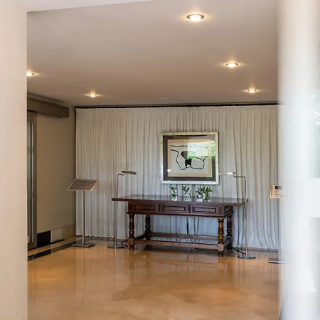 De Hotel