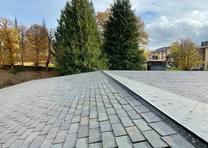 호텔 파라도르 드 푸에블라 드 사나브리아