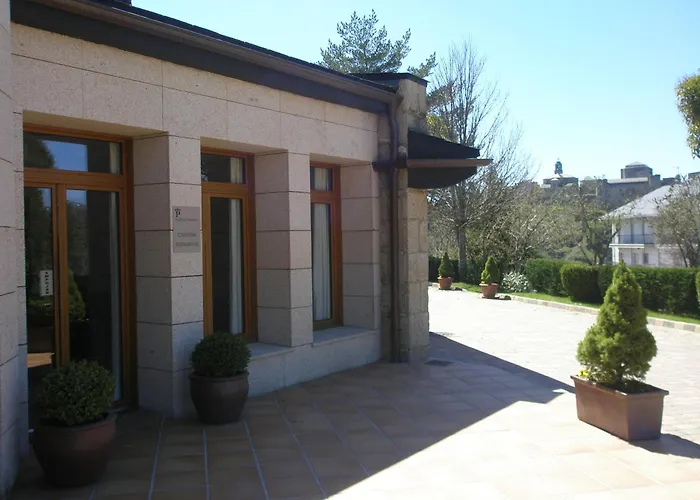 호텔 파라도르 드 푸에블라 드 사나브리아 푸에블라 데 사나브리아